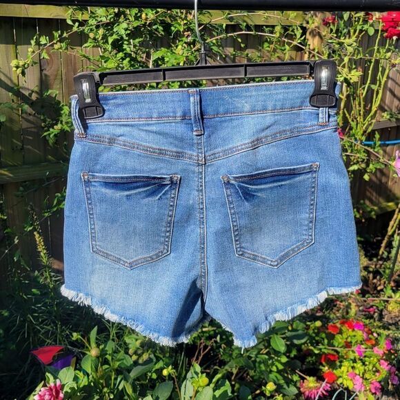 Juniors High Rise Jean Shorts - Picture 8 of 16